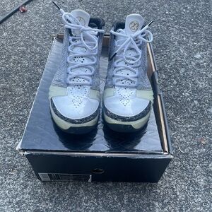 Air Jordan 23 - White Stealth